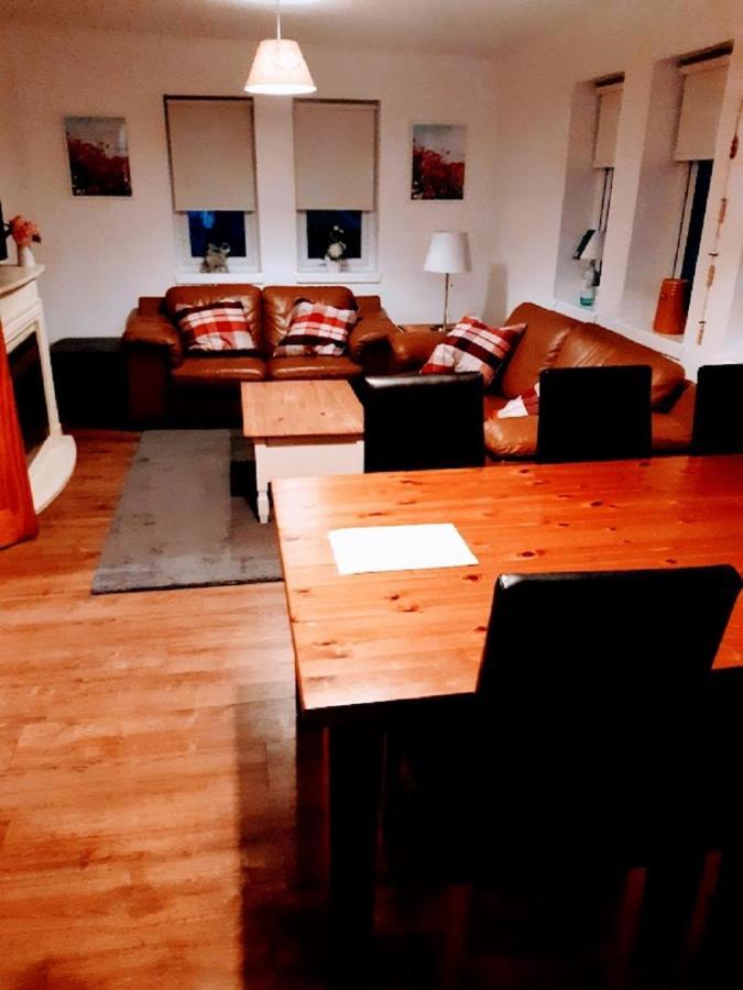 Cosy 3 Bedroom Home In Centre Of Brodick Luaran gambar